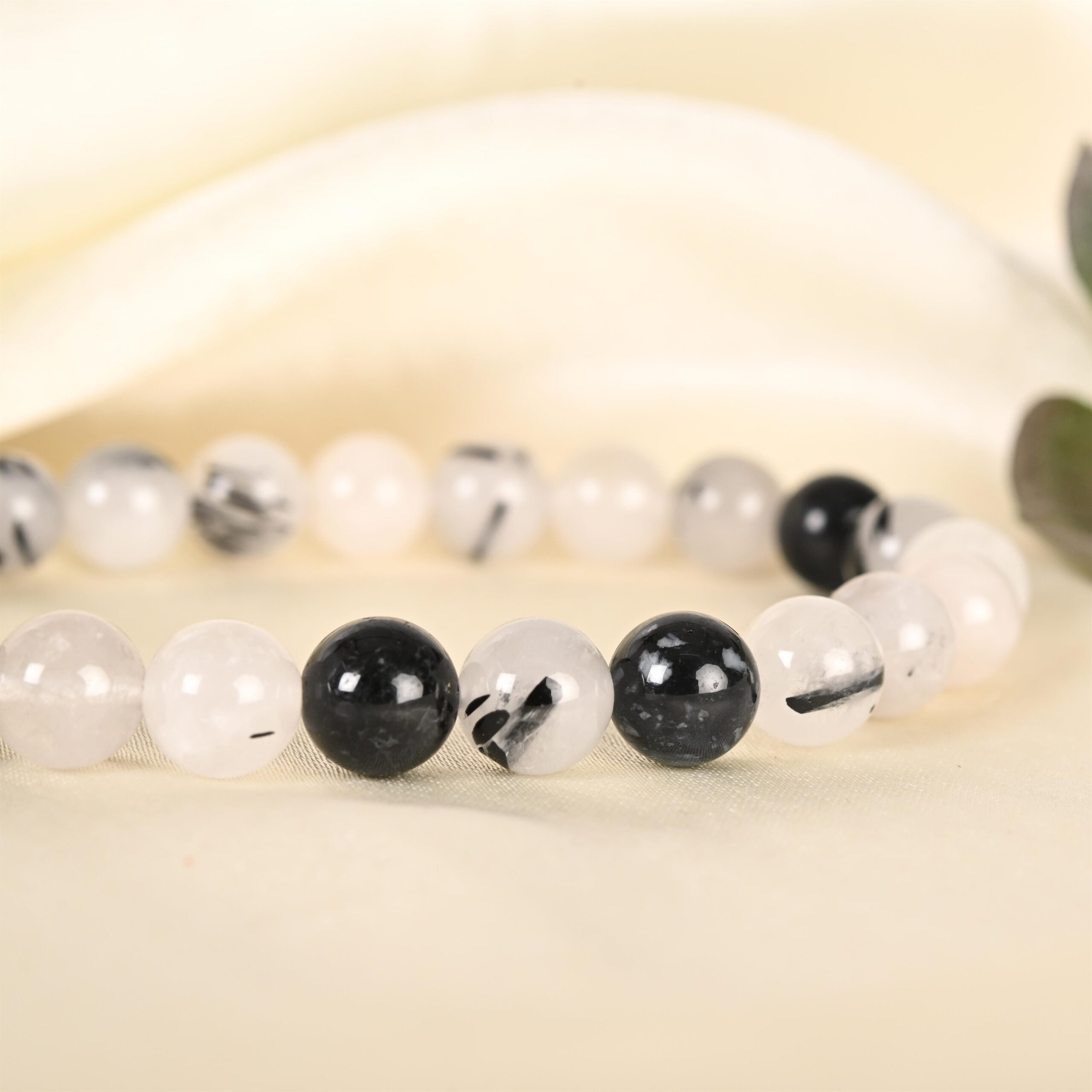 Black Rutile