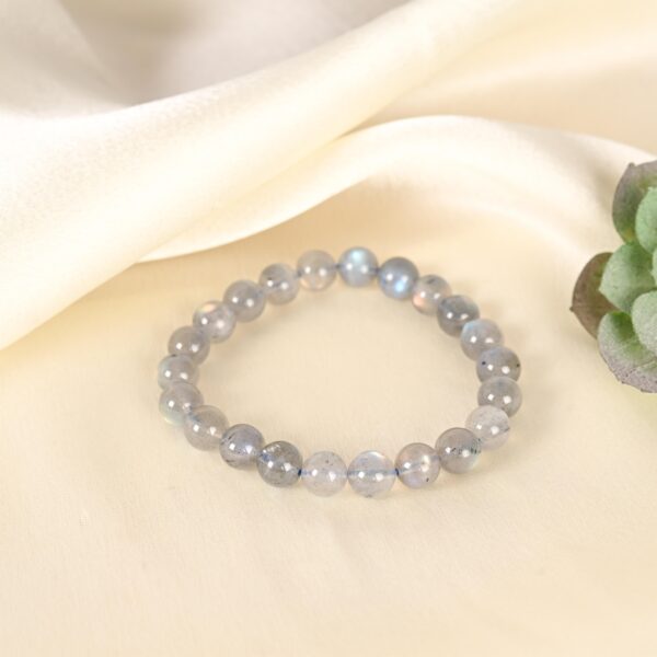 Labradorite - Image 5