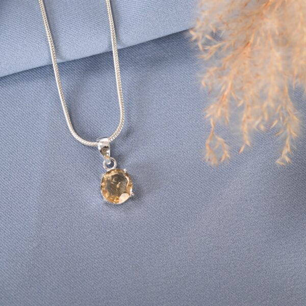 Oval Cut Citrine Pendant